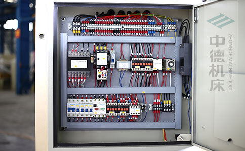 ZDS-1032采用正品電氣元件，穩(wěn)定耐用壽命長.jpg